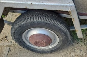 Přívěsný Vozík