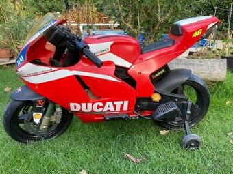 Ducati elektrická PegPérego