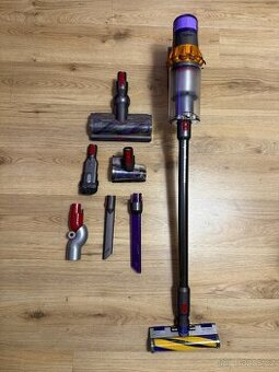 Dyson V15