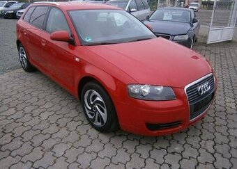 Audi A3 1.6i Digi klima,serviska benzín manuál 85 kw