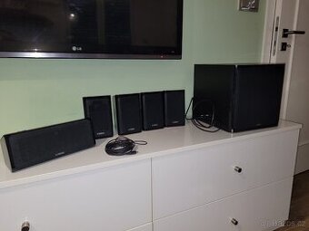 Reprosoustava Yamaha NS-SW40 (6 ks) černý