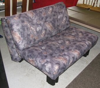 Rozkládací pohovka