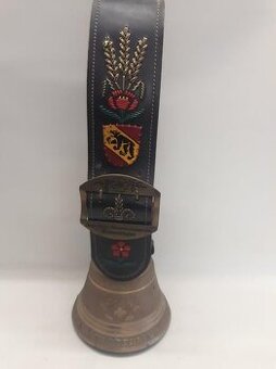 Stary, mosazny, kravsky, alpsky zvon Švýcarsko