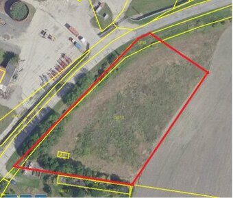 Prodej komerčního pozemku 5667 m² Běrunice - Velké Výkleky