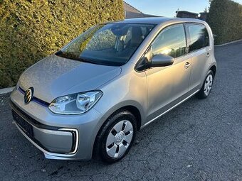 VW e-UP elektro r.v. 2021,,najeto46tis.km,vyhřívané sedadla