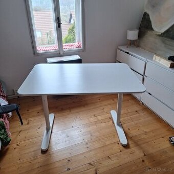 Stul Ikea bekant 120 x 80