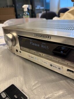 Marantz NR1510 - stříbrný 5.2 AV receiver
