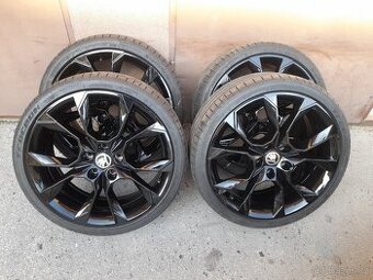 Originál alu kola Škoda model Extreme rozteč 5x112 R19.