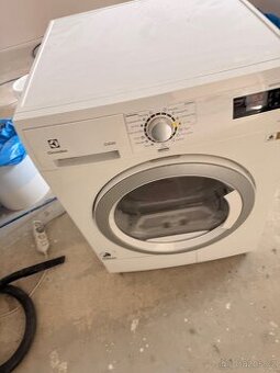 Sušička prádla ELEKTROLUX