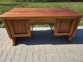 Starožitný psací stůl