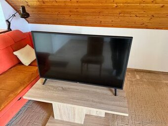 4K Smart TV LG 43" (108 cm) + 2 ovladače
