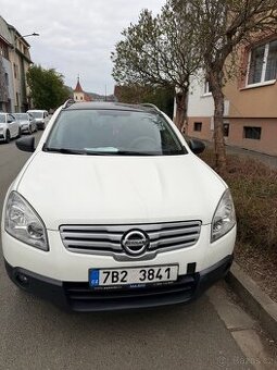 Nissan Qashqai+2 1.6 benzín, 7 míst, 2010