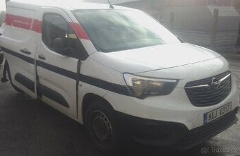 Prodám veškeré náhradní díly Opel Combo E 1.2 Puretech 81kw 