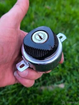 Uloženková Spínačka Jawa 250/350 Panelka