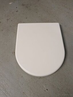 Skibidi toilet prkénko