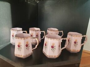 Karlovarský růžový porcelán souprava hrnků