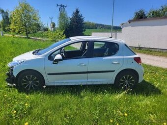 Prodám havarovaný Peugeot 207
