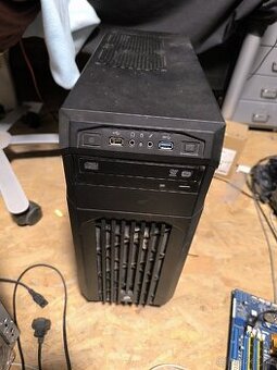 Atx case bez zdroje s DVD a ventilatorem rezervace