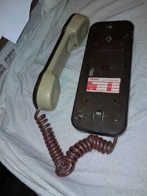 Domovní telefon