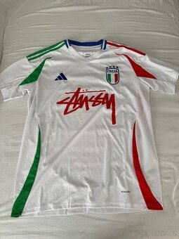 dres stussy x Italy jesrsey white