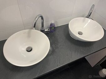 2 kruhová umyvadla na desku VitrA