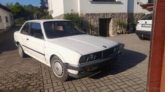 Bmw e30 325ix coupe