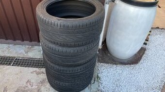 245/40 R18 letní