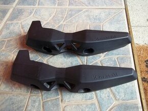 Kawasaki Z1000SX originál kryty padacích protektorů