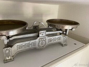 Starozitna vaha - 1