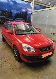 Kia 1,5 CRDI 2006 - 1