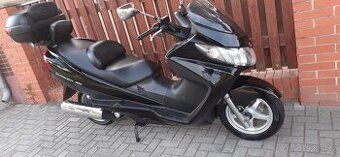Suzuki burgman An 400 k5