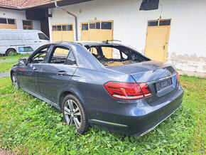 Mercedes E 200cdi W212 rok 2015 vyhořelý