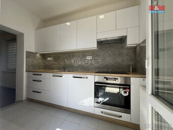 Pronájem bytu 3+1, 75 m², Napajedla, ul. 2. května - 1