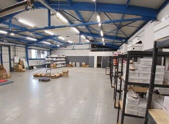 Pronájem skladového prostoru 245 m² Olomouc, Hálkova 37