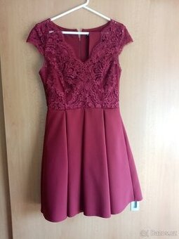 Společenské šaty - 3 kusy