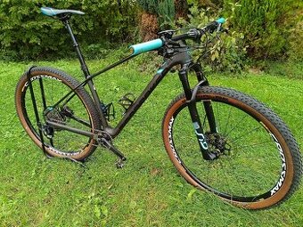 MONDRAKER Podium Carbon 29" black phantom/light blue