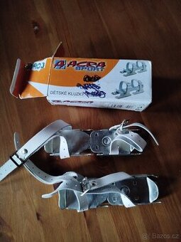 Dětské kluzky,dvoubřité brusle, kačenky