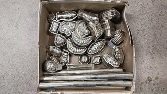 Formičky na cukroví, čokoládu...