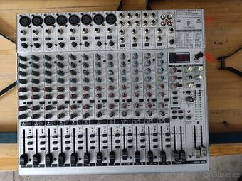 Behringer eurorack UB2222FX - PRO