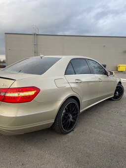 Mercedes-Benz E-Class W212 • 2.2 CDI