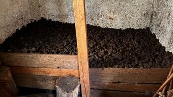 Hnědé uhlí kostka 30q