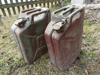 Kanystr AČR 20l plechový 2ks