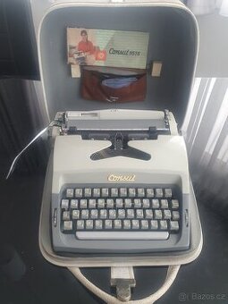 Psací stroj Consul 1518