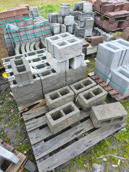 BEST Natura štípané plotové tvárnice a stříšky