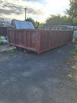 Kontejnery na Tatra 815