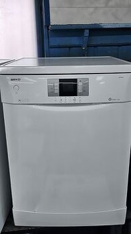 Myčka nádobí BEKO, display,