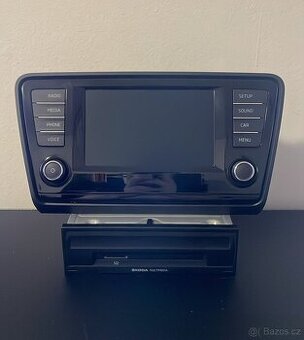 5E0919605H ŠKODA Octavia 3, radio AMUNDSEN