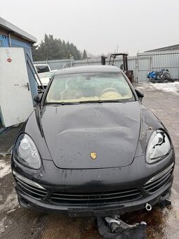 Porsche Cayenne Diesel 3.0 2012 motor start