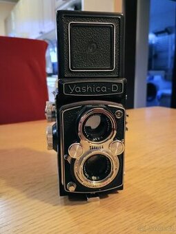 Yashica - D