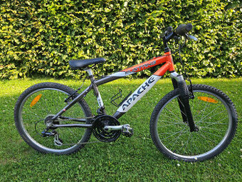 Juniorské 24" horské hliníkové kolo APACHE, rám 15"